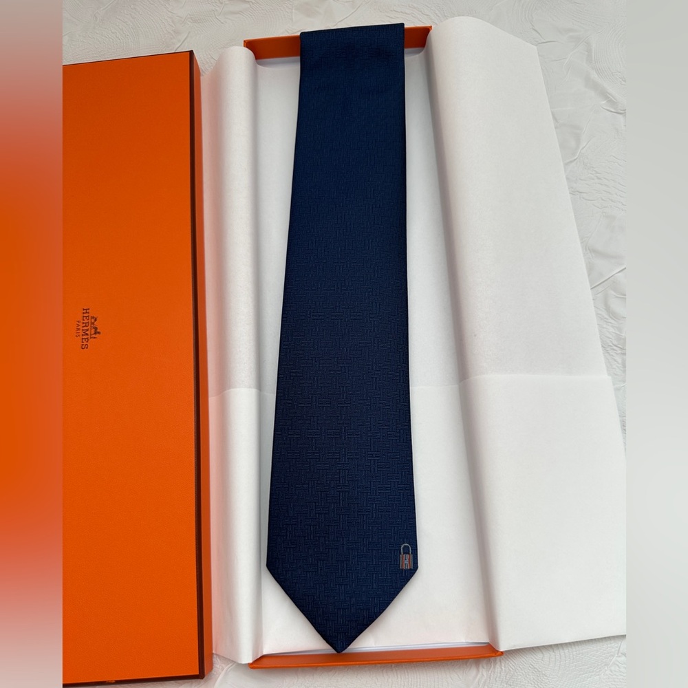 Hermes Pinces H tie